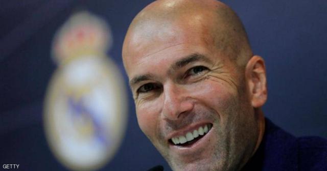 يظل مستقبل زيدان مع النادي الملكي غامضا