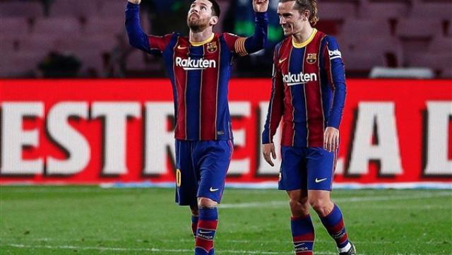 كواليس مشاداة بيكيه و جريزمان