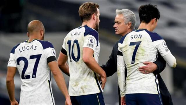 توتنهام يفقد نجم الفريق في الدوري الأوروبي