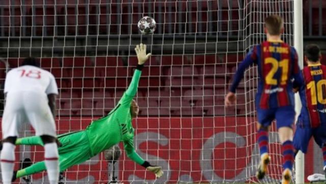 برشلونة يواجه قادش في الليجا