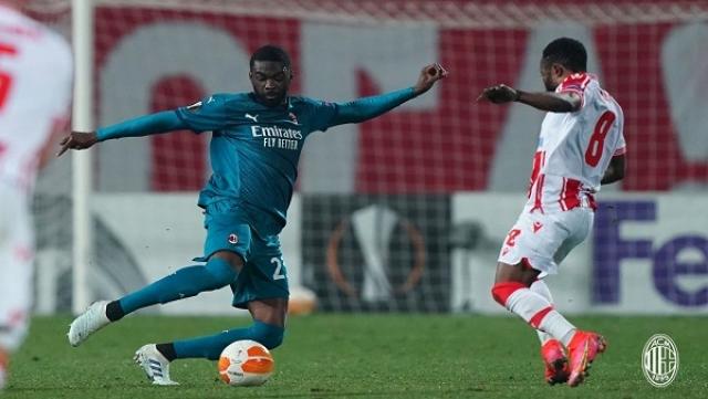ميلان يسقط في فخ التعادل أمام رد ستار بالدوري الأوروبي