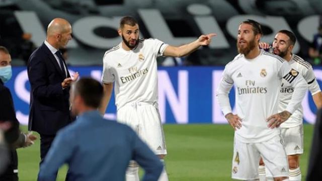 زيدان يقرر التضحية بثنائي ريال مدريد