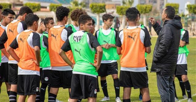 معسكر منتخب 2006