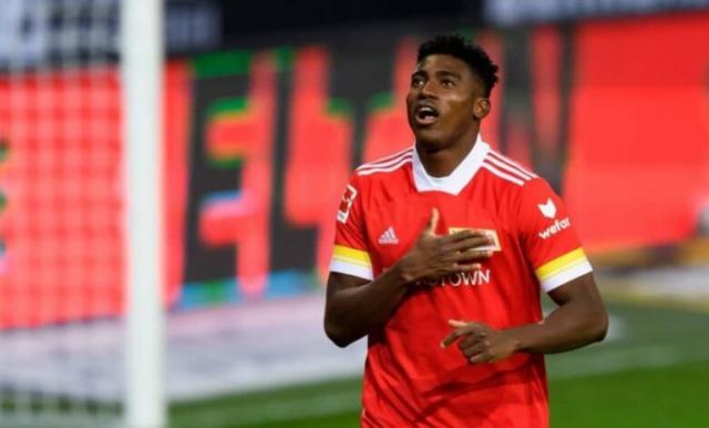 يونيون برلين يفتقد جهود تايوو أونيي لأسابيع