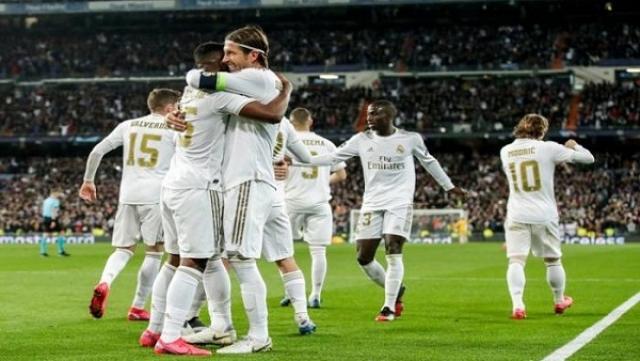 زيدان يعلن قائمة ريال مدريد لمواجهة أتالانتا