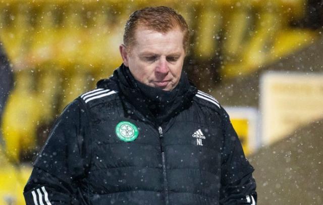 نيل لينون يستقيل من تدريب سلتيك