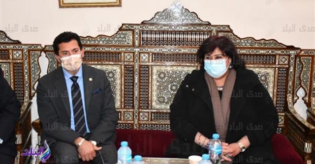 وزيرا الشباب والثقافة يشهدان حفل تكريم فرق المواجهة والتجوال بالمسرح القومي