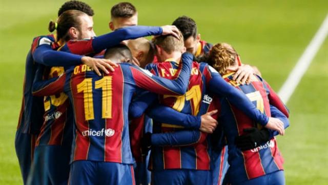 ليدز يونايتد يعلن التعاقد مع نجم برشلونة