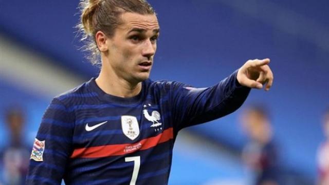 برشلونة يحسم موقفه من رحيل جريزمان