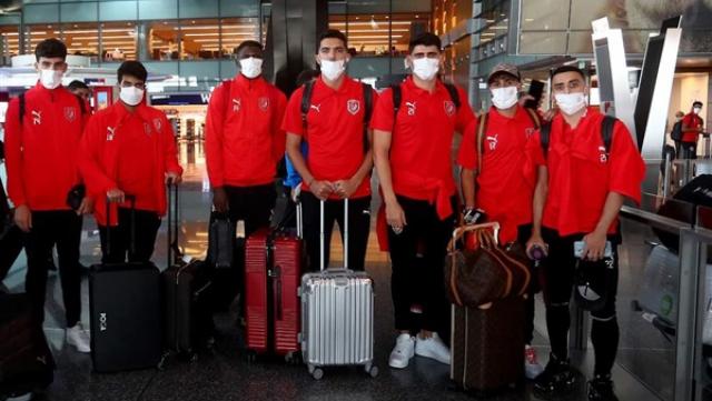 الدحيل القطرى يطير لمعسكر صيفى بالنمسا