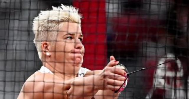 البولندية انيتا فلودارتشيك