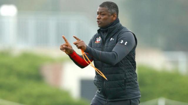 الجعايدي يتولى تدريب الترجي التونسي بعد الهزيمة الإفريقية