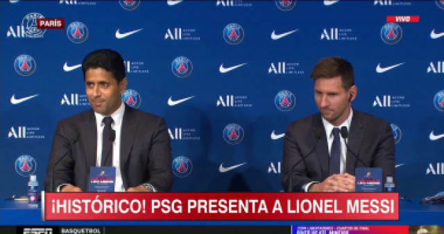 ميسي والخليفي