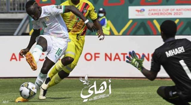 ماني ينقذ السنغال من ”بداية محرجة” بكأس أمم إفريقيا