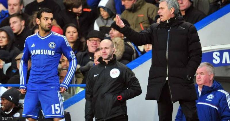 لاعب تشيلسي السابق: مورينيو جعل محمد صلاح يبكي في البلوز | أهلي أونلاين