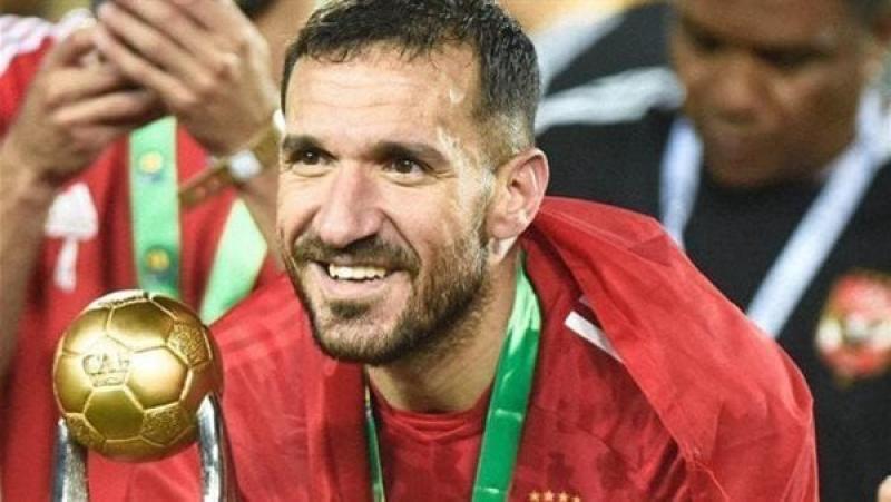 علي معلول لاعب الأهلي، فيتو