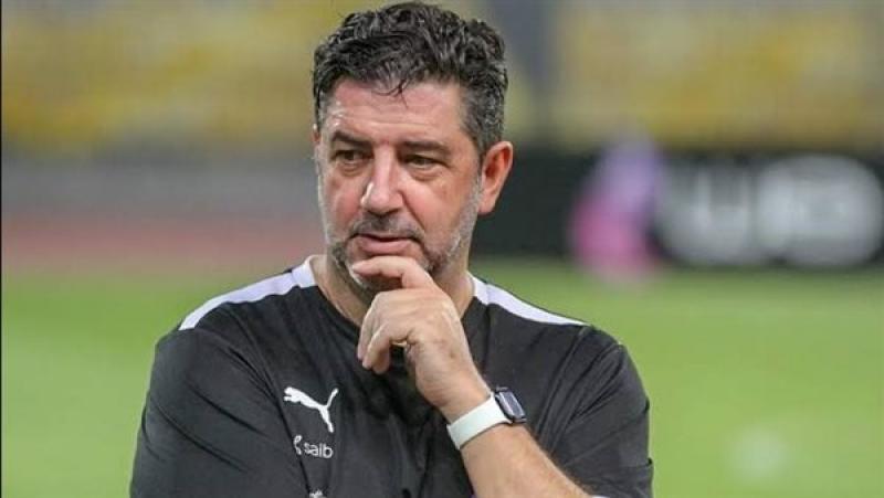 فيتوريا يجتمع بجهازه المعاون لحسم القائمة النهائية لمعسكر أكتوبر