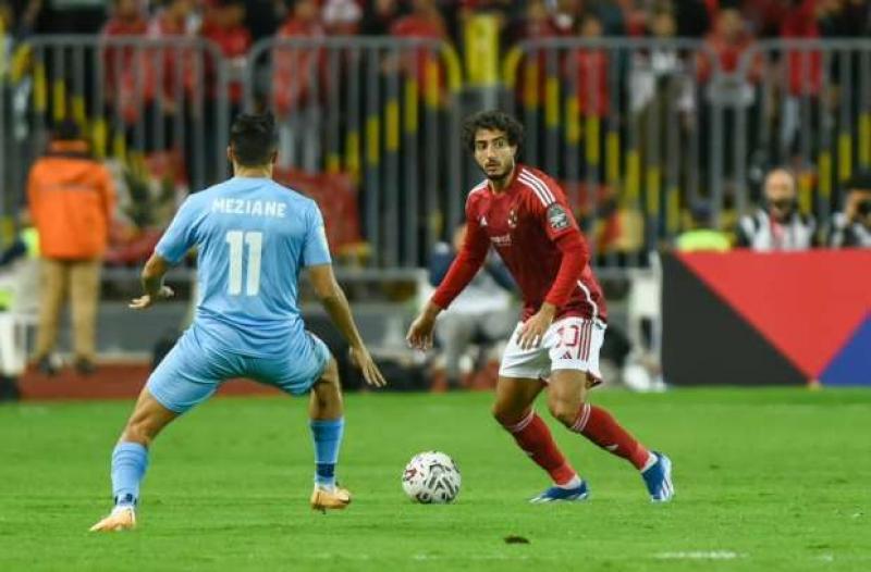 الأهلي يتعادل مع بلوزداد الجزائري ويحافظ على قمة المجموعة بدوري الأبطال