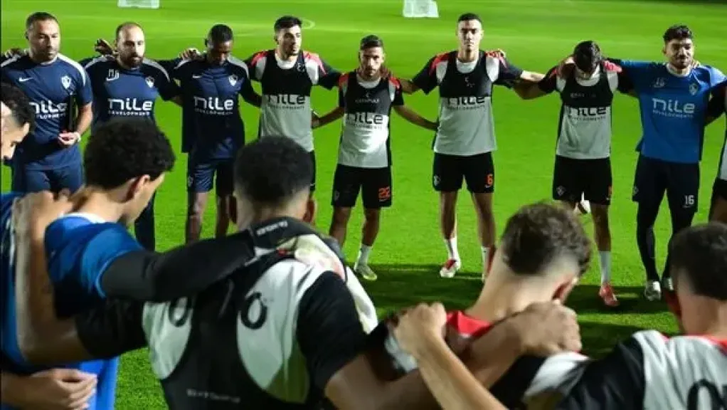 نائب رئيس الزمالك في مران الفريق