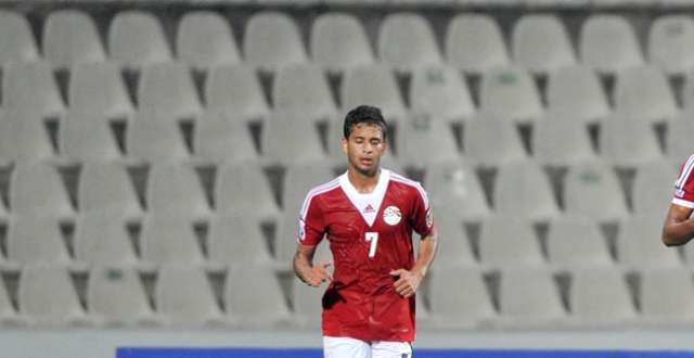 أحمد رفعت يفسخ عقده مع إنبى ( والموضوع فيه رائحة الزمالك)